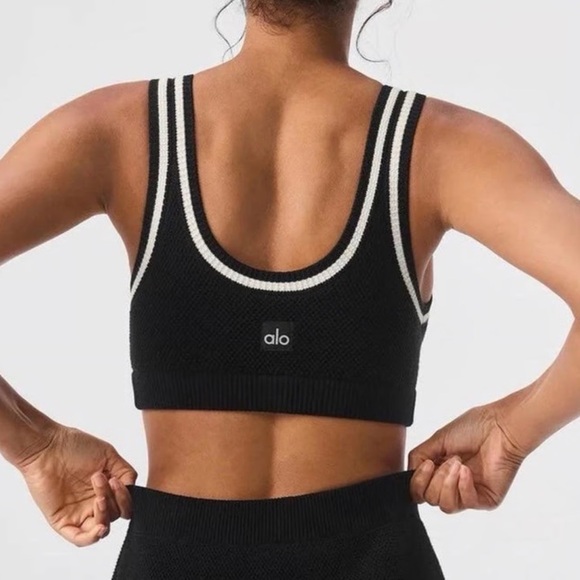 Alo Yoga Tennis Club Sweater Knit Bra Black/White Sports Sz M - Picture 3 of 9